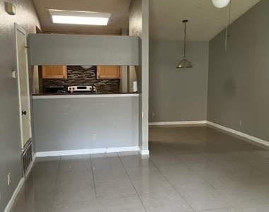 339 Fantail Loop - Photo Thumbnail 2