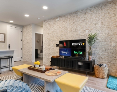 4510 Terry O Ln - Photo Thumbnail 13