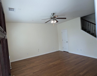 7220 Wyoming Springs Dr - Photo Thumbnail 1