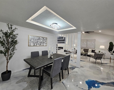 10706 Berthound Dr - Photo Thumbnail 5