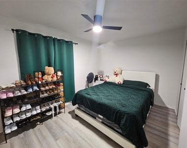 10706 Berthound Dr - Photo Thumbnail 25