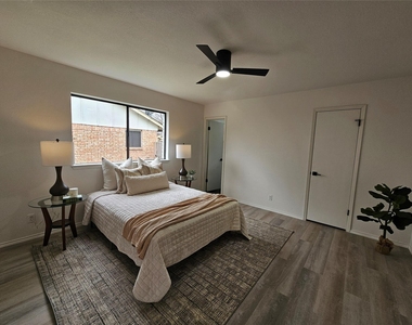 10706 Berthound Dr - Photo Thumbnail 11