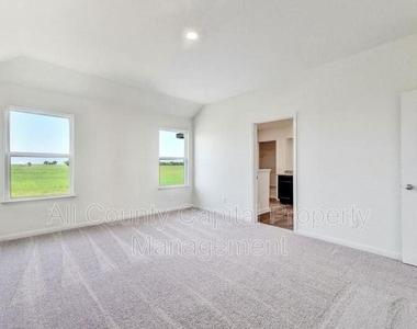 18505 Quiet Range Dr - Photo Thumbnail 6