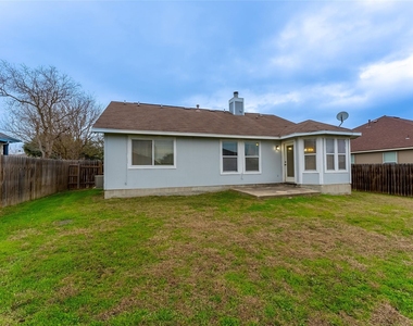 109 Granite Shoals Dr - Photo Thumbnail 21