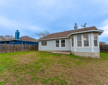 109 Granite Shoals Dr - Photo Thumbnail 20