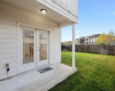 9924 Milla Cir - Photo Thumbnail 24
