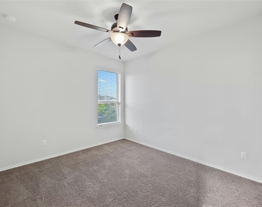9924 Milla Cir - Photo Thumbnail 5