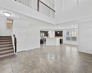 9924 Milla Cir - Photo Thumbnail 10