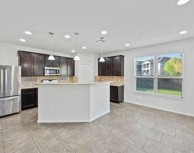 9924 Milla Cir - Photo Thumbnail 12