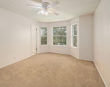 9401 Caracas Dr - Photo Thumbnail 20