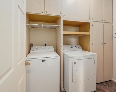 9401 Caracas Dr - Photo Thumbnail 27
