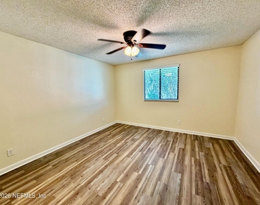 5811 Atlantic Boulevard - Photo Thumbnail 9