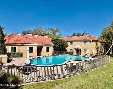 5811 Atlantic Boulevard - Photo Thumbnail 2