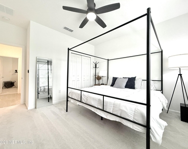 9797 Giada Drive - Photo Thumbnail 24