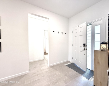 9797 Giada Drive - Photo Thumbnail 22