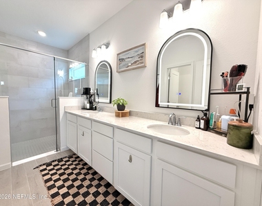 9797 Giada Drive - Photo Thumbnail 19
