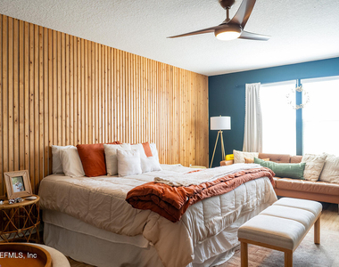 271 Jarama Circle - Photo Thumbnail 16