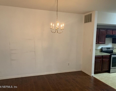 3631 Kirkpatrick Circle - Photo Thumbnail 2