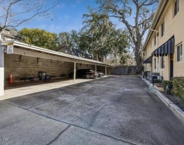 2159 Riverside Avenue - Photo Thumbnail 20
