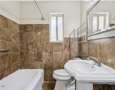 2159 Riverside Avenue - Photo Thumbnail 15