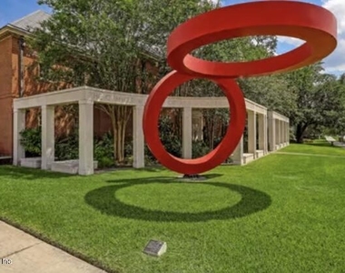 2159 Riverside Avenue - Photo Thumbnail 27