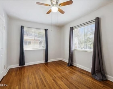 2159 Riverside Avenue - Photo Thumbnail 17