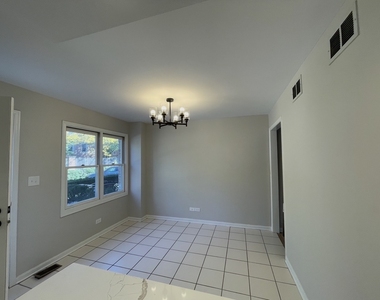 1703 Winnetka Road - Photo Thumbnail 4