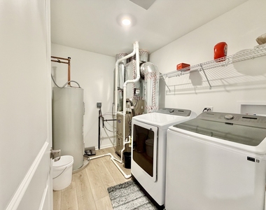 331 Red Oak Circle - Photo Thumbnail 16