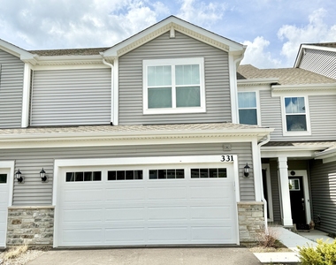 331 Red Oak Circle - Photo Thumbnail 2