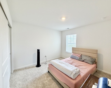 331 Red Oak Circle - Photo Thumbnail 24