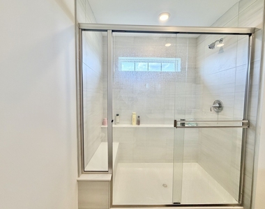 331 Red Oak Circle - Photo Thumbnail 20