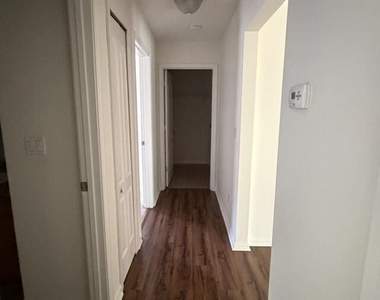 12045 Sands Pointe Court - Photo Thumbnail 18