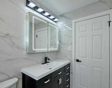 8544 W Roseview Drive - Photo Thumbnail 9