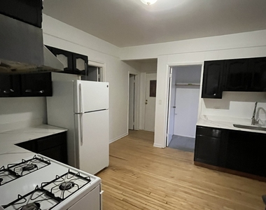 13841 Forest Avenue - Photo Thumbnail 7