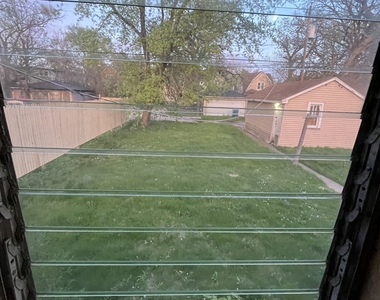 13841 Forest Avenue - Photo Thumbnail 6
