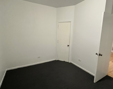 13841 Forest Avenue - Photo Thumbnail 3