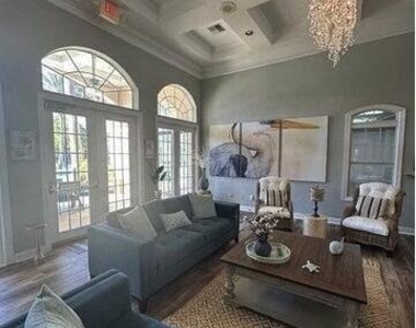 13810 Sutton Park Drive N - Photo Thumbnail 2