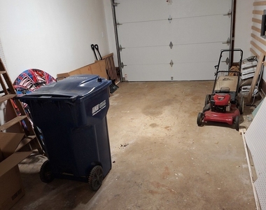 227 Juneway Terrace - Photo Thumbnail 2
