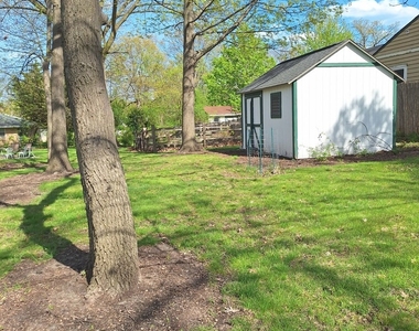 227 Juneway Terrace - Photo Thumbnail 22