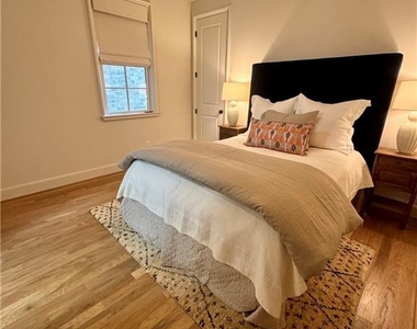 81 Delmont Drive - Photo Thumbnail 8