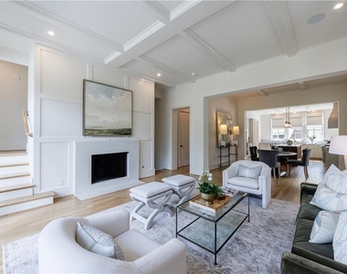 81 Delmont Drive - Photo Thumbnail 27