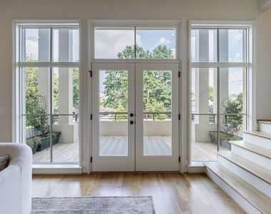 81 Delmont Drive - Photo Thumbnail 30