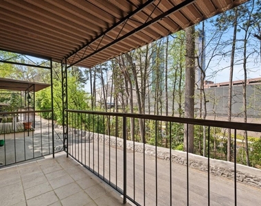 1744 Woodcliff Place Ne - Photo Thumbnail 27
