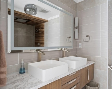 1744 Woodcliff Place Ne - Photo Thumbnail 19