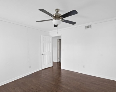1744 Woodcliff Place Ne - Photo Thumbnail 22