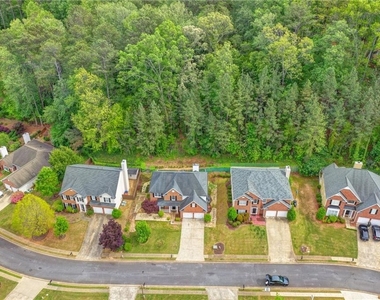 2072 Fairport Way - Photo Thumbnail 58