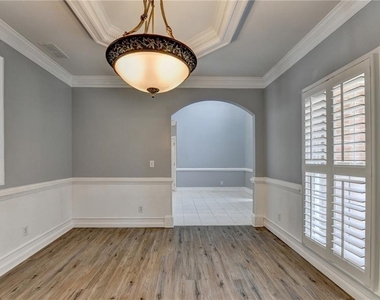 2072 Fairport Way - Photo Thumbnail 9