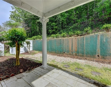 2072 Fairport Way - Photo Thumbnail 49