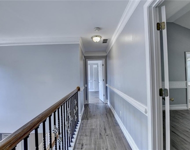 2072 Fairport Way - Photo Thumbnail 27