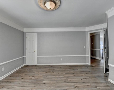 2072 Fairport Way - Photo Thumbnail 42